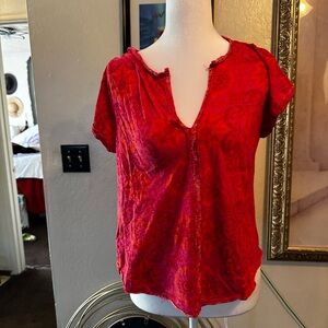 Pilcro pink and orange floral Textured Short Sleeve V-Neck Blouse